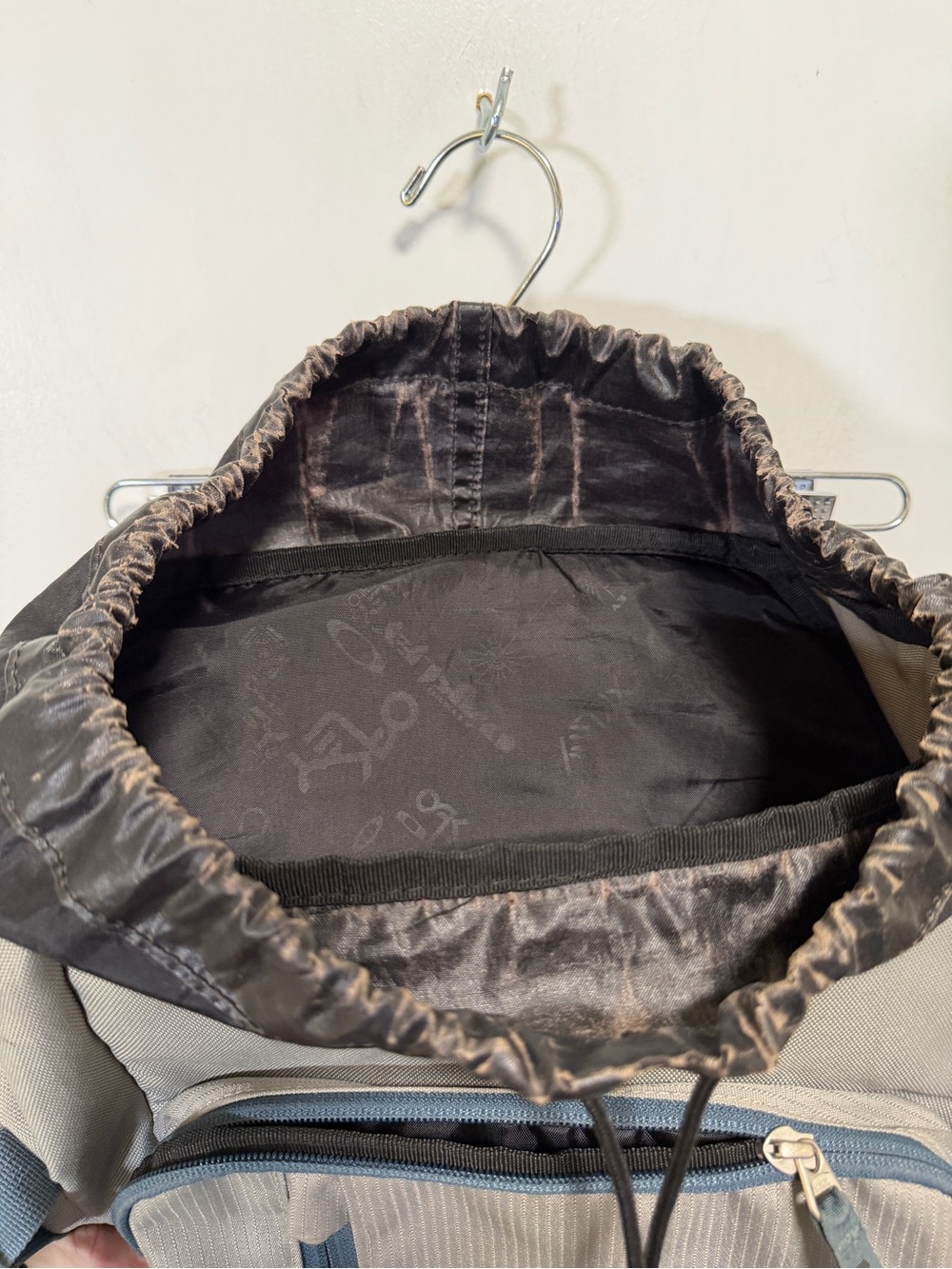 Oakley Mochila Backpack - Picture 6 of 6